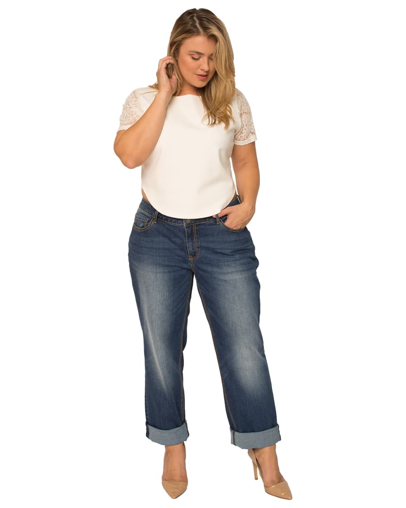 Plus Size Mia Rolled Hem Boyfriend Jeans 1824 Wash